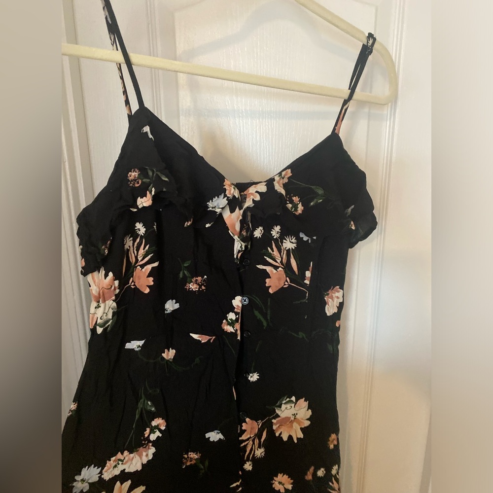 I abaolutely love this dress but no longer fits me.